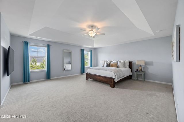 912 Terraces Lane, Hampstead, NC 28443