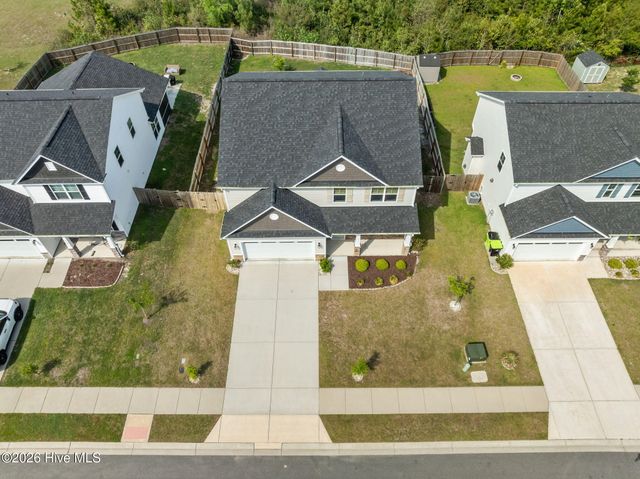 912 Terraces Lane, Hampstead, NC 28443