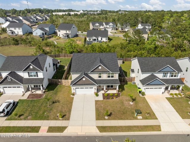 912 Terraces Lane, Hampstead, NC 28443
