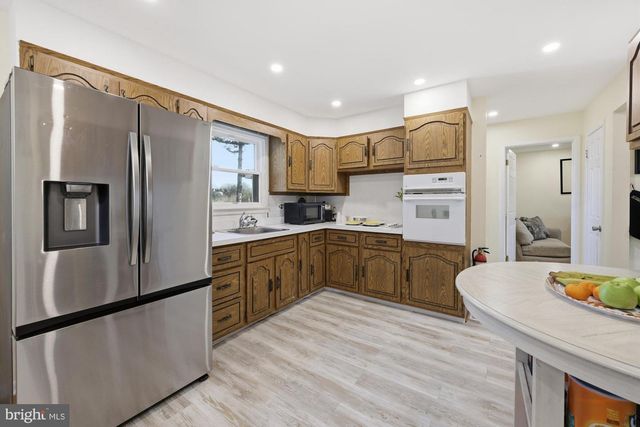 125 MEADOWVIEW AVE, Absecon, NJ 08201