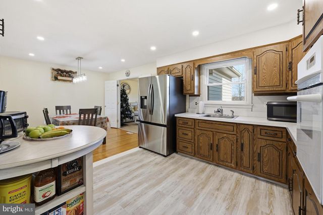 125 MEADOWVIEW AVE, Absecon, NJ 08201