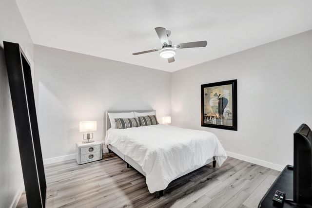 3040 NE 16th Avenue A405, Oakland Park, FL 33334