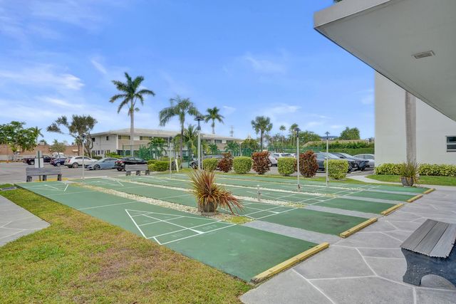 3040 NE 16th Avenue A405, Oakland Park, FL 33334