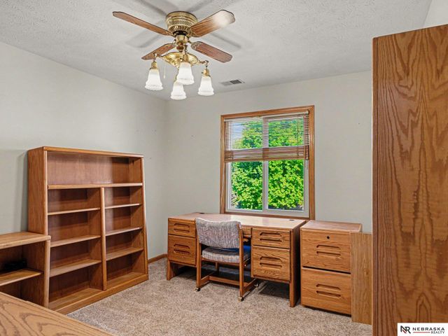 4230 N Branch Drive, Omaha, NE 68116