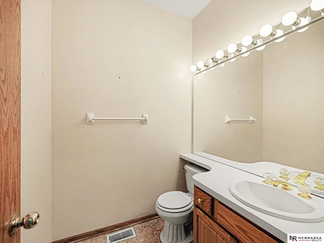 4230 N Branch Drive, Omaha, NE 68116