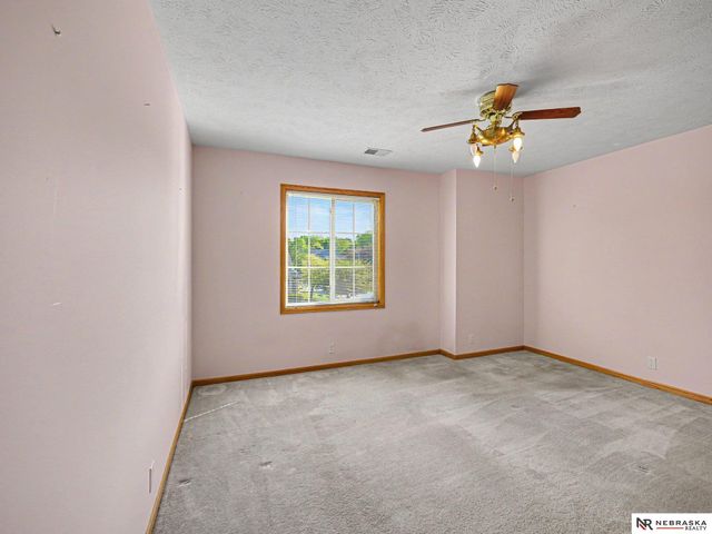 4230 N Branch Drive, Omaha, NE 68116