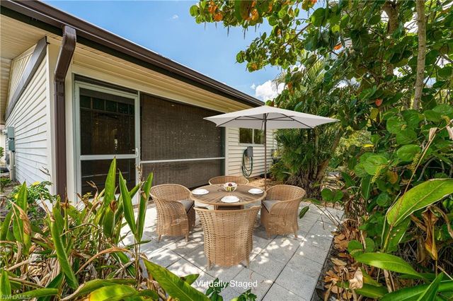 1025 Pine Isle LN 1025, Naples, FL 34112