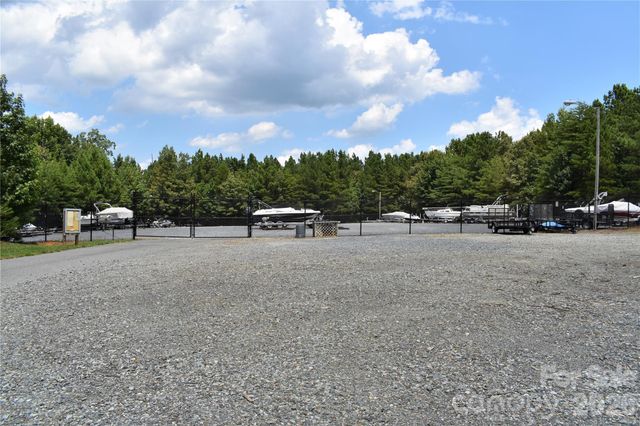137 Heron Bay Drive 1B, Badin Lake, NC 28127
