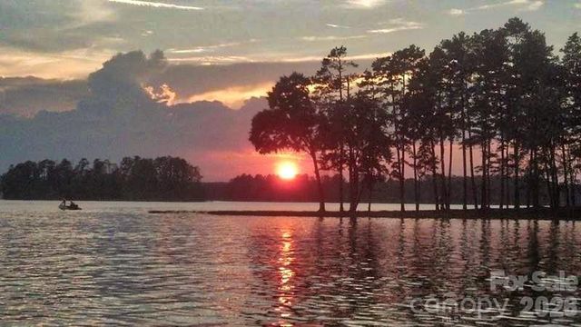137 Heron Bay Drive 1B, Badin Lake, NC 28127