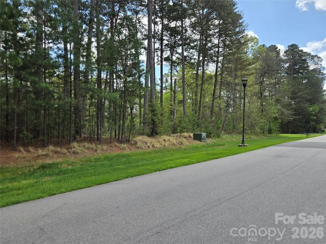 137 Heron Bay Drive 1B, Badin Lake, NC 28127