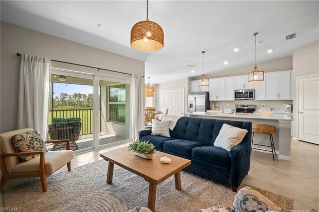 15195 Bluffton LN # 925, Babcock Ranch, FL 33982