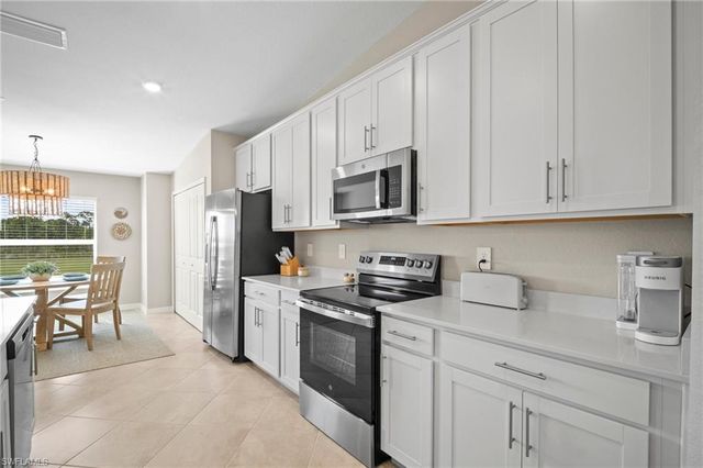 15195 Bluffton LN # 925, Babcock Ranch, FL 33982