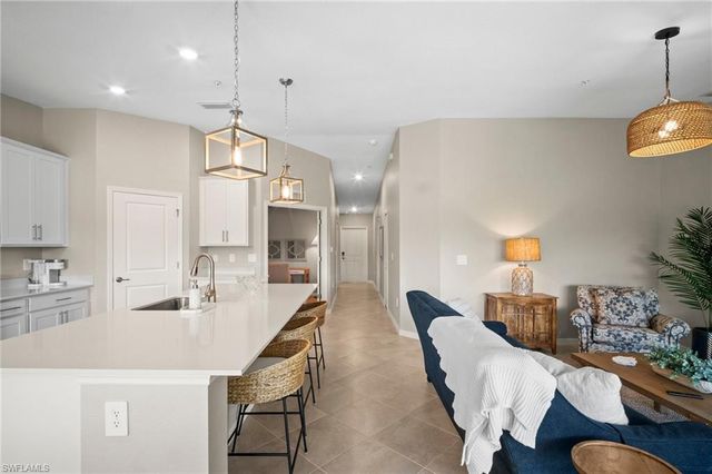 15195 Bluffton LN # 925, Babcock Ranch, FL 33982