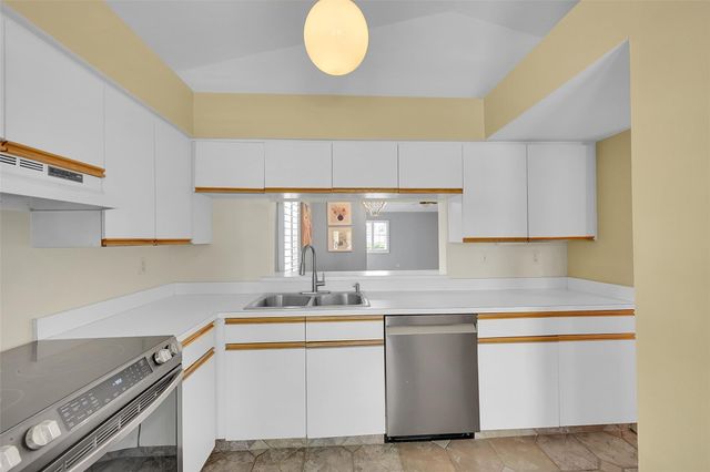 5307 Buckhead Cir 203, Boca Raton, FL 33486