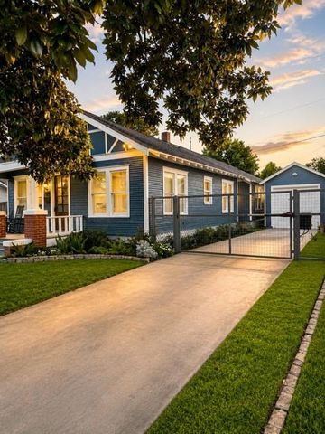1011 W Melwood Street, Houston, TX 77009