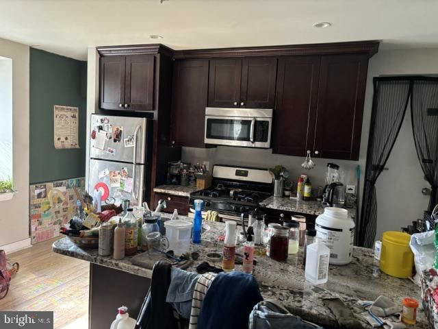 1800 TITAN ST, Philadelphia, PA 19146