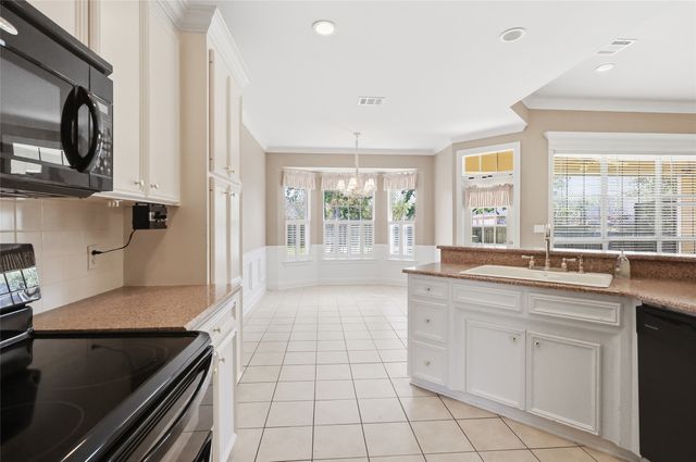 520 Weavers Way, Bossier City, LA 71111