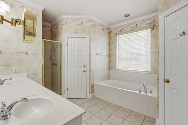 520 Weavers Way, Bossier City, LA 71111