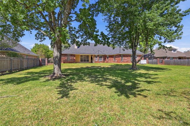 520 Weavers Way, Bossier City, LA 71111