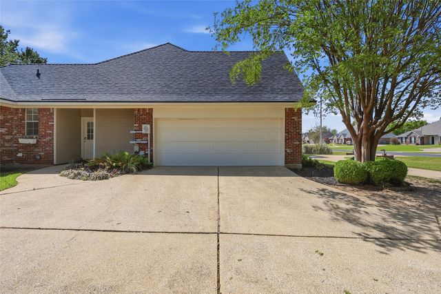 520 Weavers Way, Bossier City, LA 71111