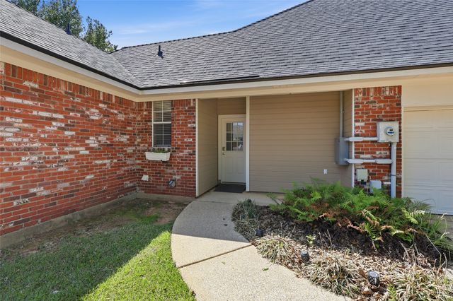 520 Weavers Way, Bossier City, LA 71111