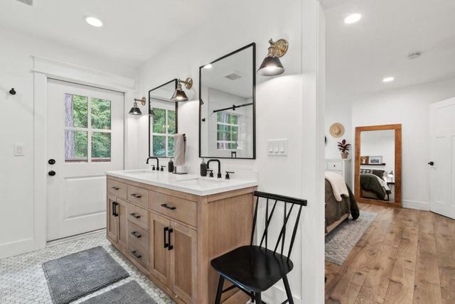 4000 Glen Haven Road, Soquel, CA 95073