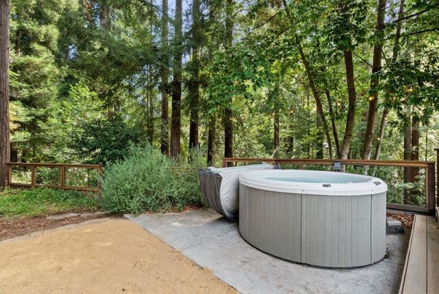 4000 Glen Haven Road, Soquel, CA 95073