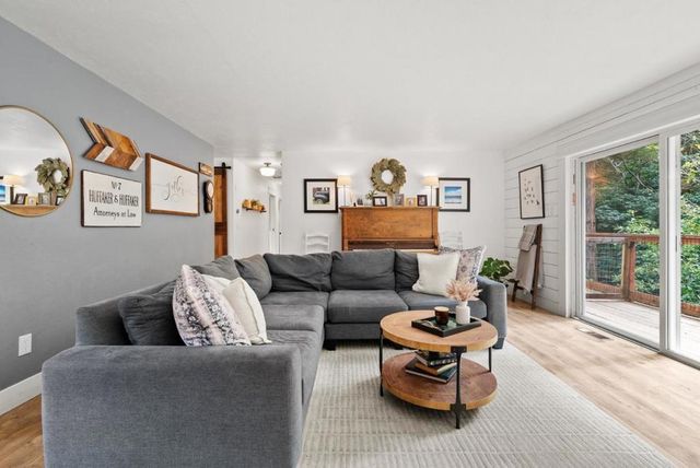 4000 Glen Haven Road, Soquel, CA 95073