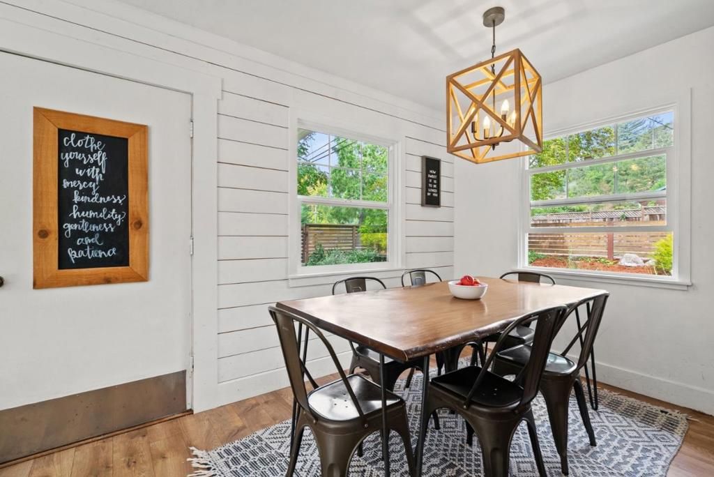 Image 13 of property listing at 4000 Glen Haven Road, Soquel, CA 95073