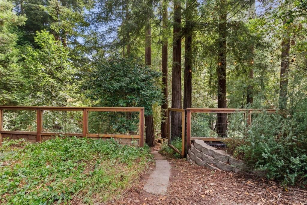 Image 54 of property listing at 4000 Glen Haven Road, Soquel, CA 95073