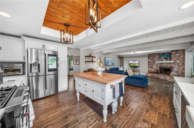 20705 Onaknoll, Lake Mathews, CA 92570