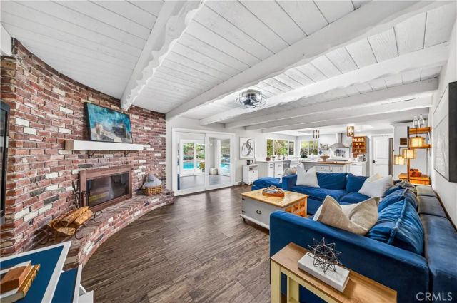 20705 Onaknoll, Lake Mathews, CA 92570