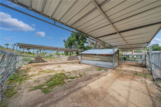 20705 Onaknoll, Lake Mathews, CA 92570