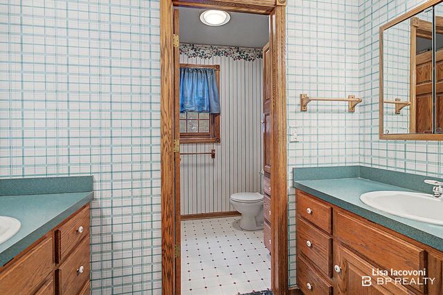 3813 Kinview Street Nw, City Of Walker, MI 49534