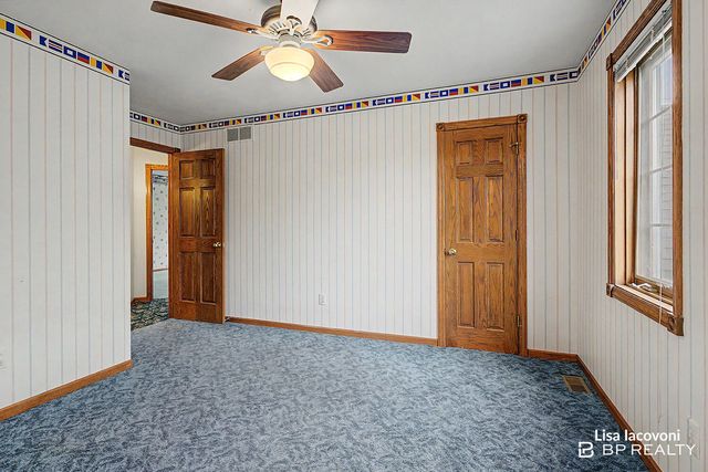 3813 Kinview Street Nw, City Of Walker, MI 49534