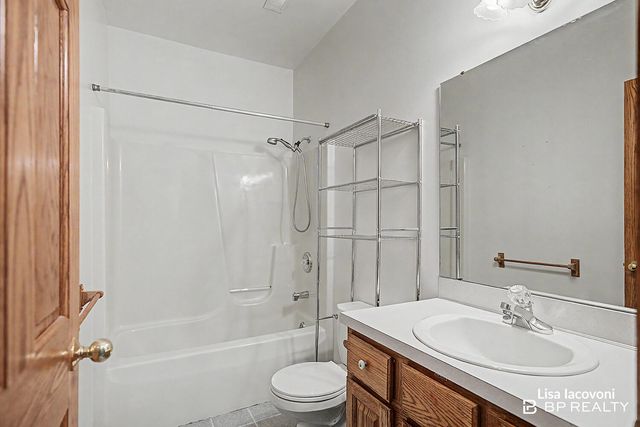 3813 Kinview Street Nw, City Of Walker, MI 49534