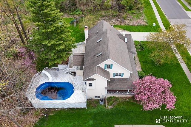 3813 Kinview Street Nw, City Of Walker, MI 49534