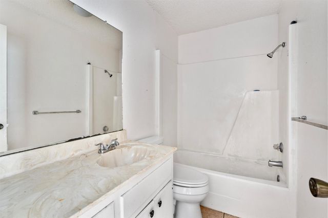 1113 Lawson LN, Austin, TX 78702