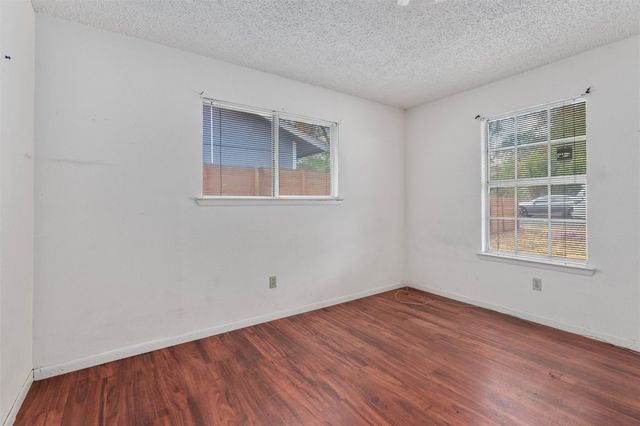 1113 Lawson LN, Austin, TX 78702