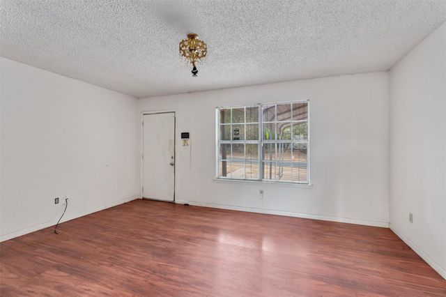 1113 Lawson LN, Austin, TX 78702