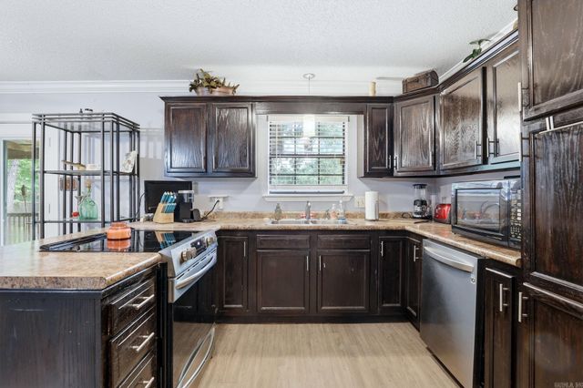 8697 Kristen Circle, Mabelvale, AR 72103