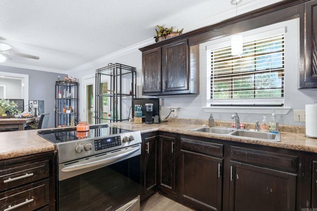 8697 Kristen Circle, Mabelvale, AR 72103