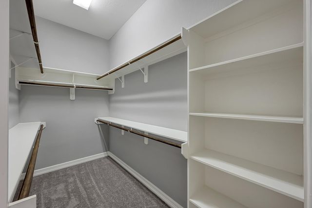 17585 Country Meadow, Magnolia, TX 77355