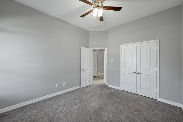 17585 Country Meadow, Magnolia, TX 77355