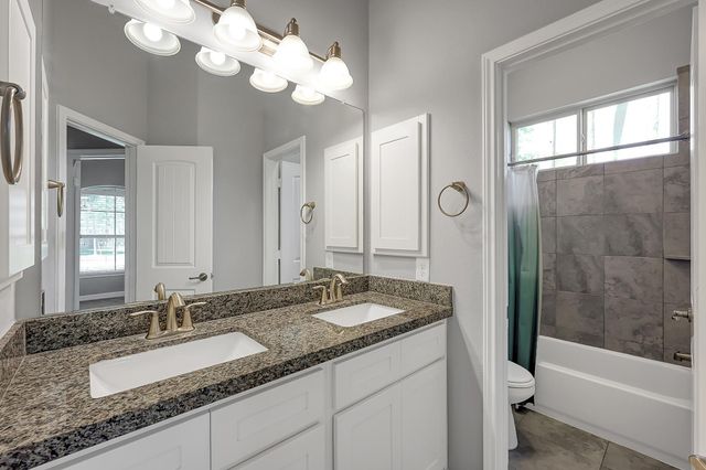 17585 Country Meadow, Magnolia, TX 77355