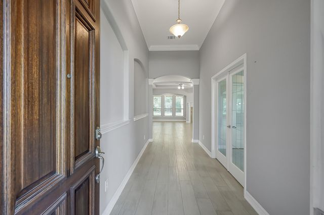 17585 Country Meadow, Magnolia, TX 77355