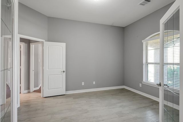 17585 Country Meadow, Magnolia, TX 77355