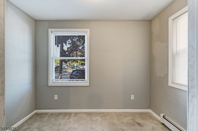 409 Ogden Pl, Perth Amboy City, NJ 08861