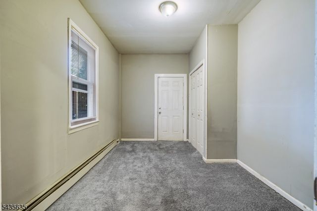 409 Ogden Pl, Perth Amboy City, NJ 08861