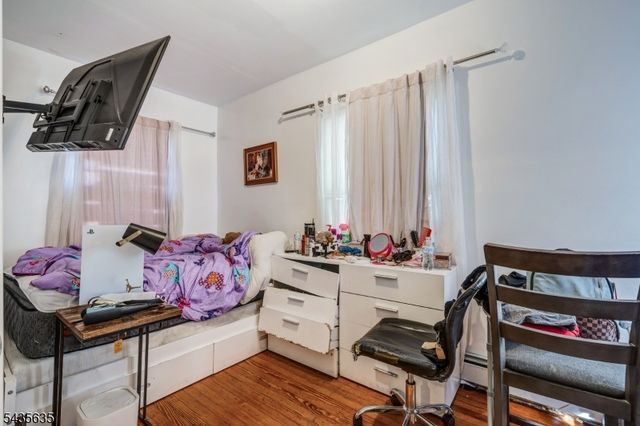 409 Ogden Pl, Perth Amboy City, NJ 08861